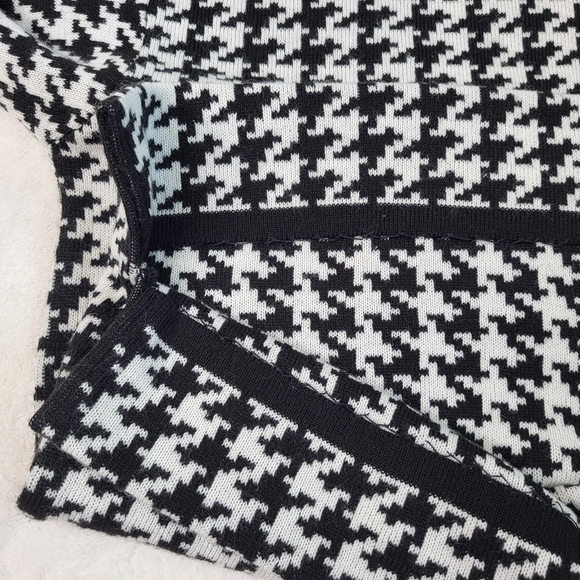 Marks & Spencer Houndstooth Sweater. Black & White. Size 14 - Picture 12 of 12
